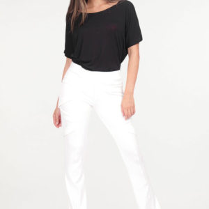 calça flare malha lisa detalhes branca amazonia vital